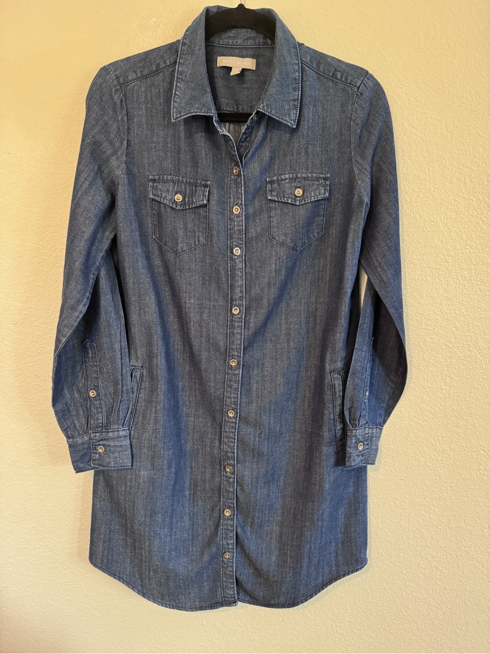 Banana Republic Chambray Shirt Dress ~ Size 4